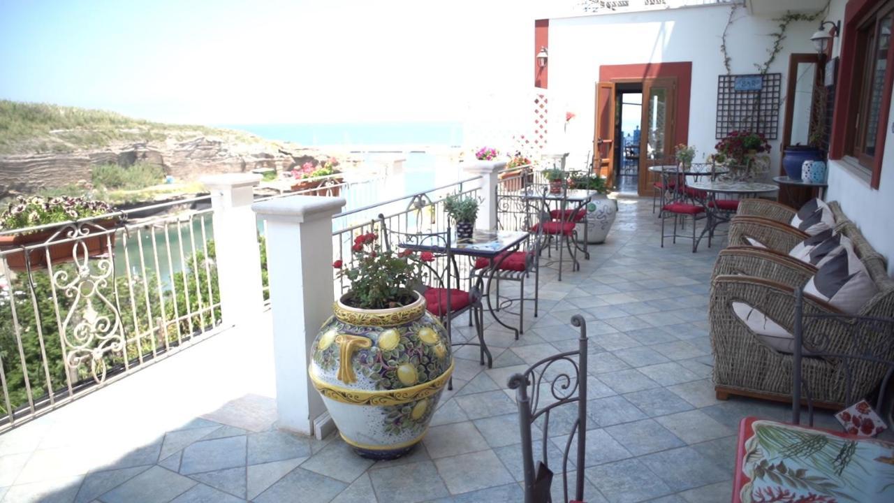 Hotel Isolabella Ventotene Luaran gambar
