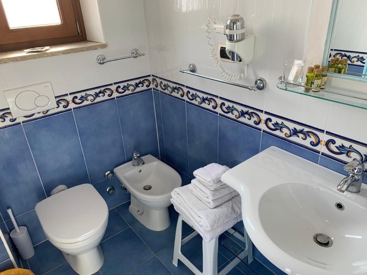 Hotel Isolabella Ventotene Luaran gambar