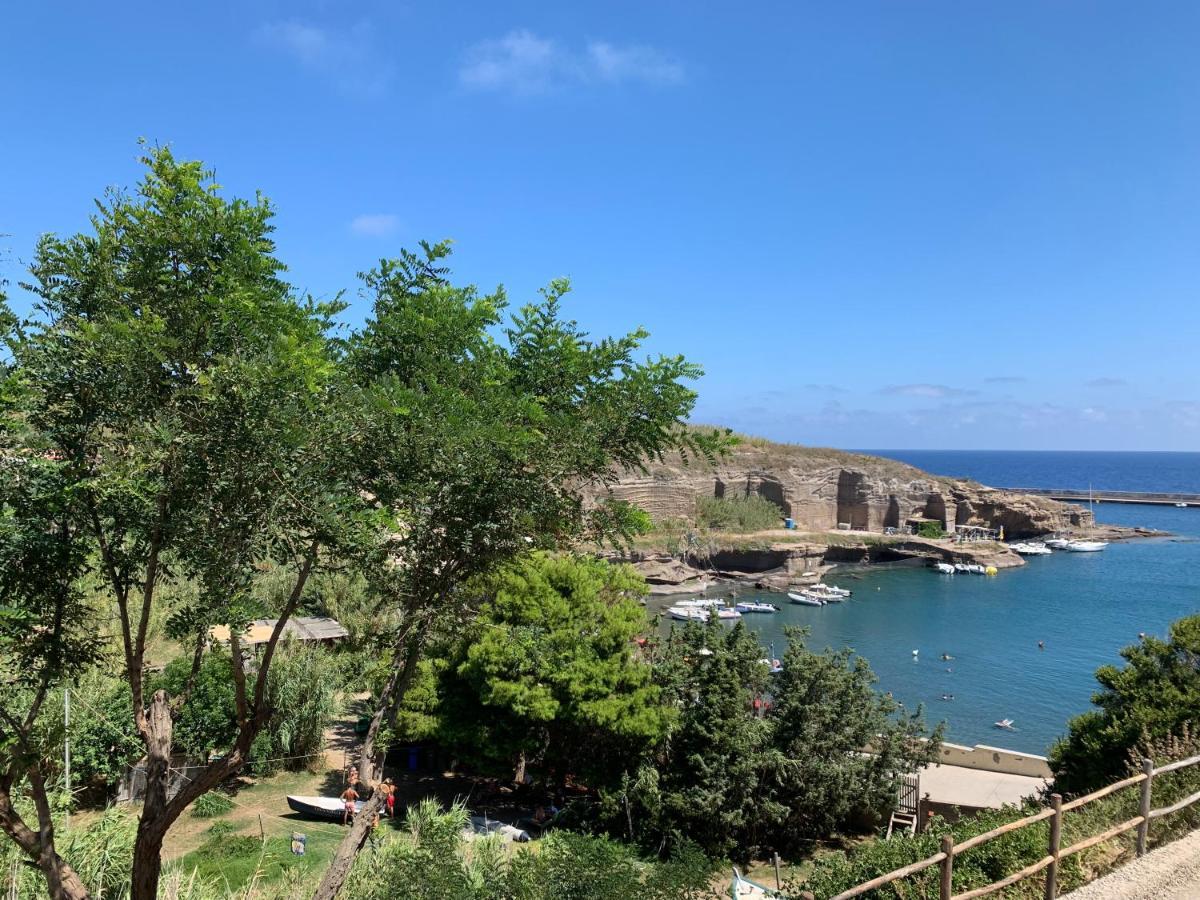 Hotel Isolabella Ventotene Luaran gambar
