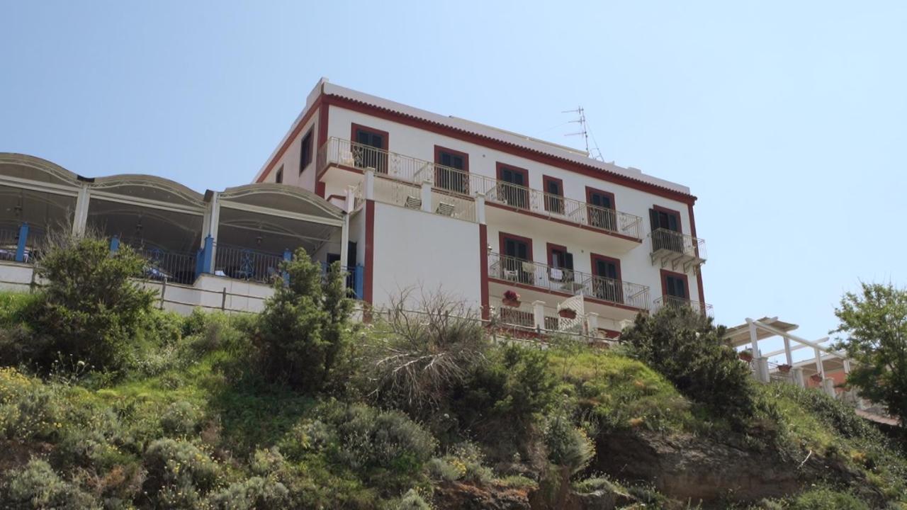 Hotel Isolabella Ventotene Luaran gambar