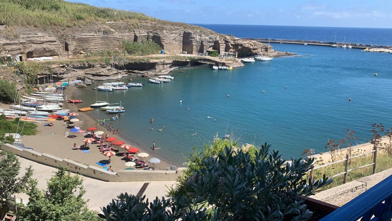 Hotel Isolabella Ventotene Luaran gambar